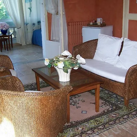 Castel Enchante Ницца